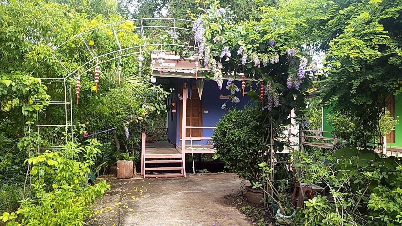 บ้านสวนนกโฮมสเตย์ Owlhouse Ban Pong Pat Extérieur photo